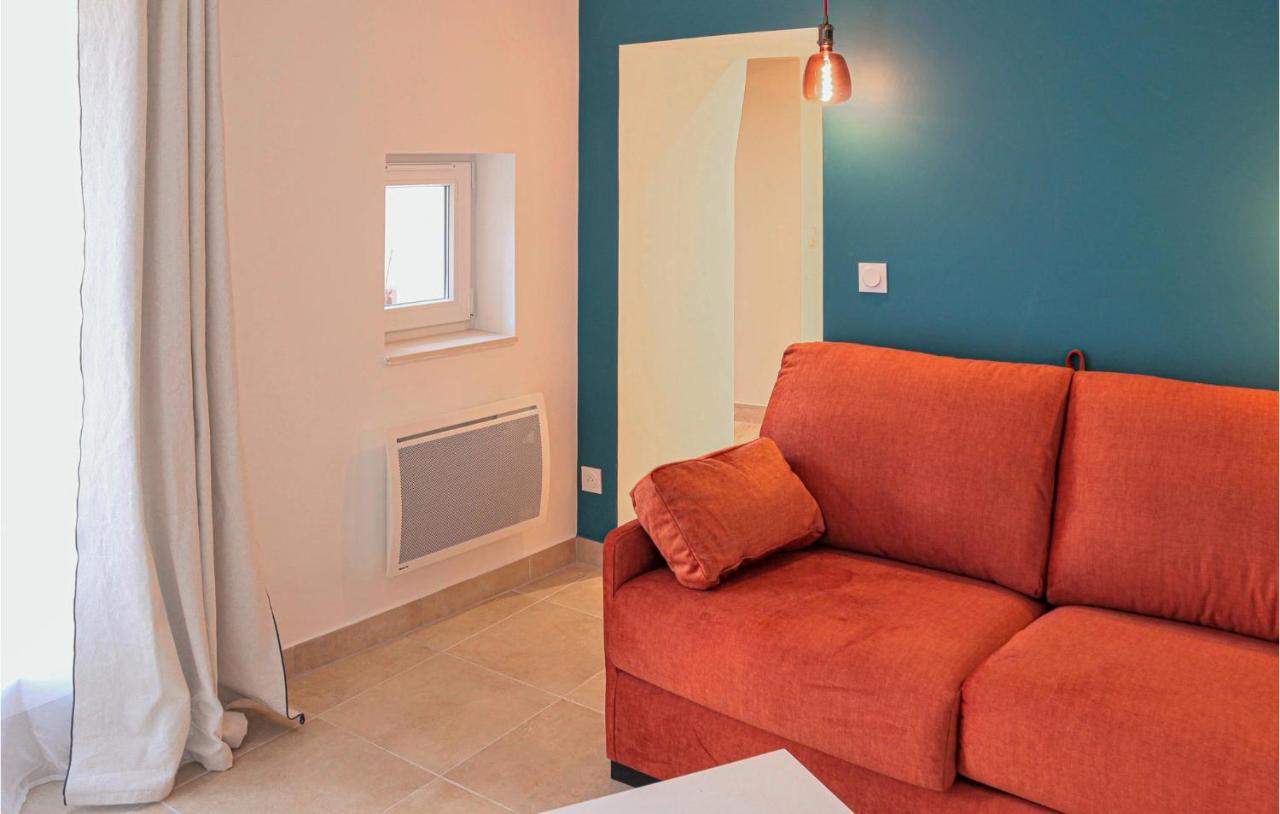 Gorgeous Apartment In Villes Sur Auzon With Wifi Exterior foto